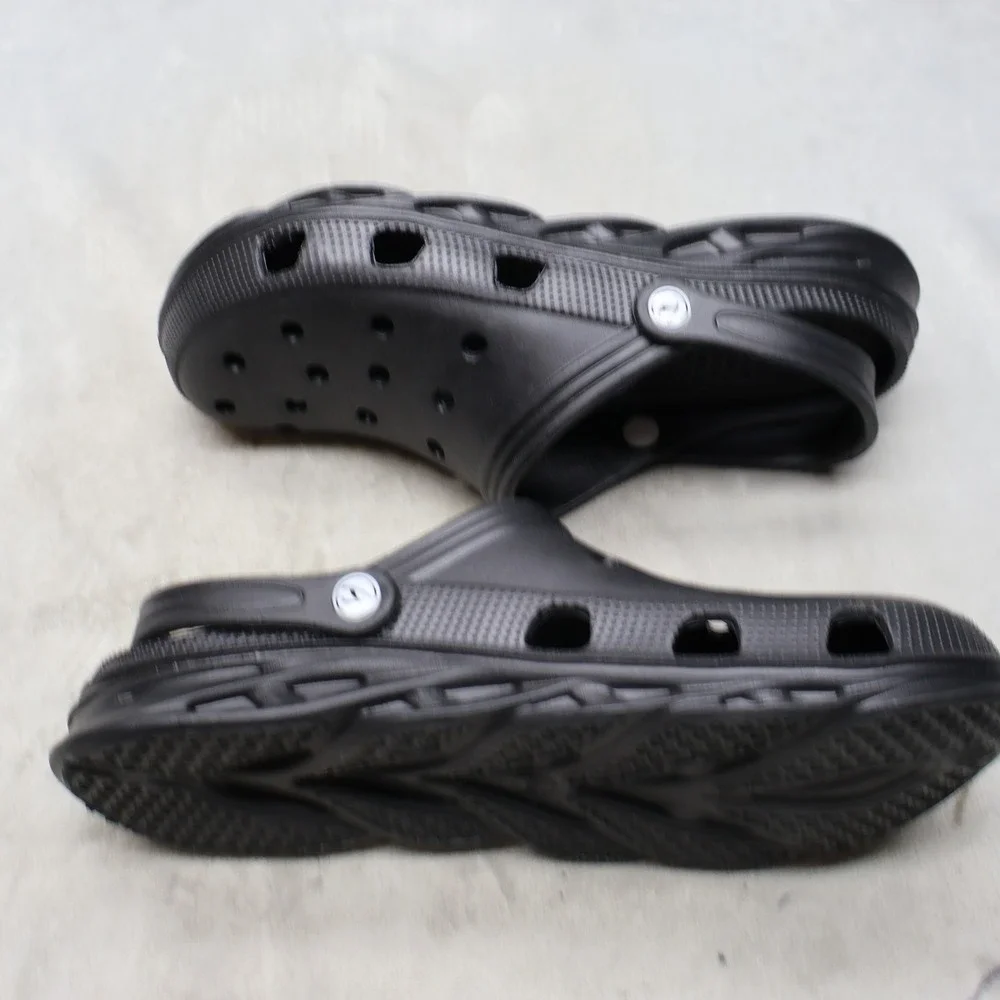 Gubarun Mens 12 Clogs Black Lightweight Slip On Comfort Slip Resistant EU46 NEW